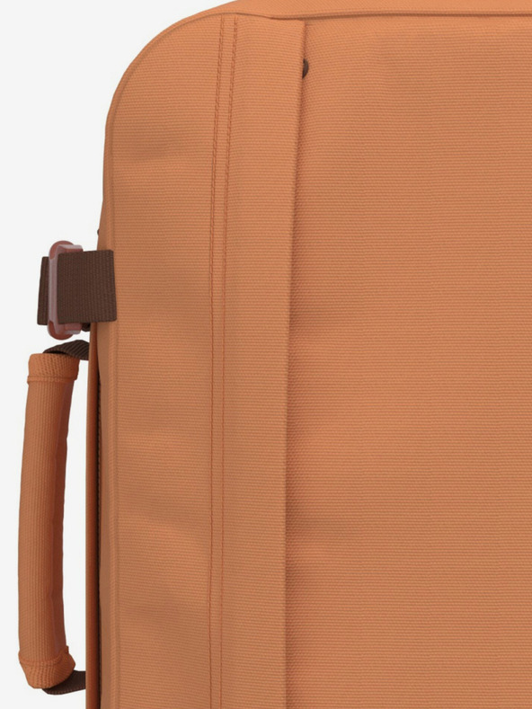 CabinZero Кафява раница CabinZero Classic 28L Gobi sands