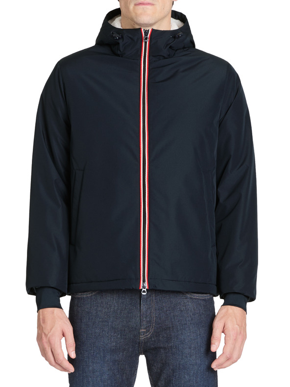 Celio Яке Justorm Celio