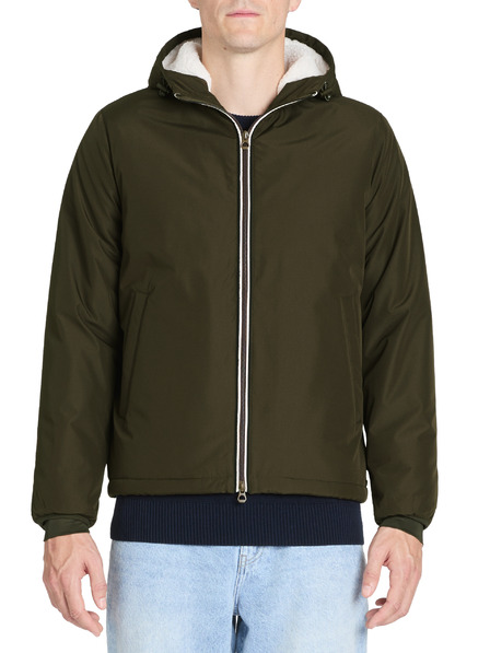 Celio Яке Justorm Celio