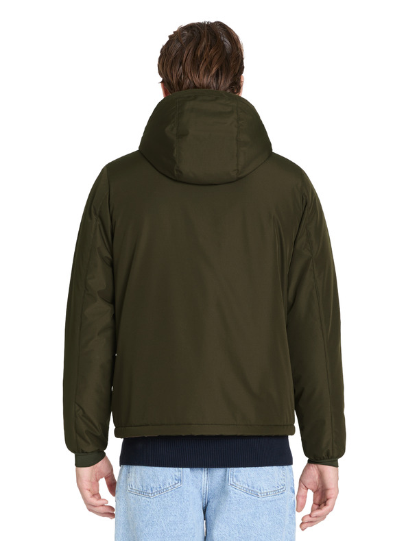 Celio Яке Justorm Celio