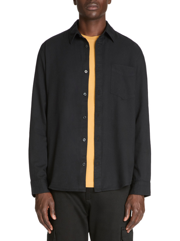 Celio Риза Jawilli Celio