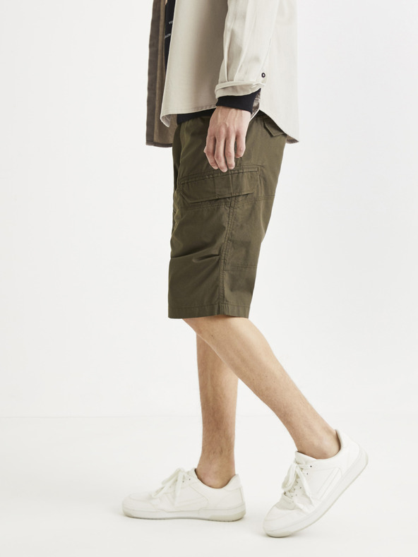 Celio Кафяви къси панталони Celio Tocourtebm