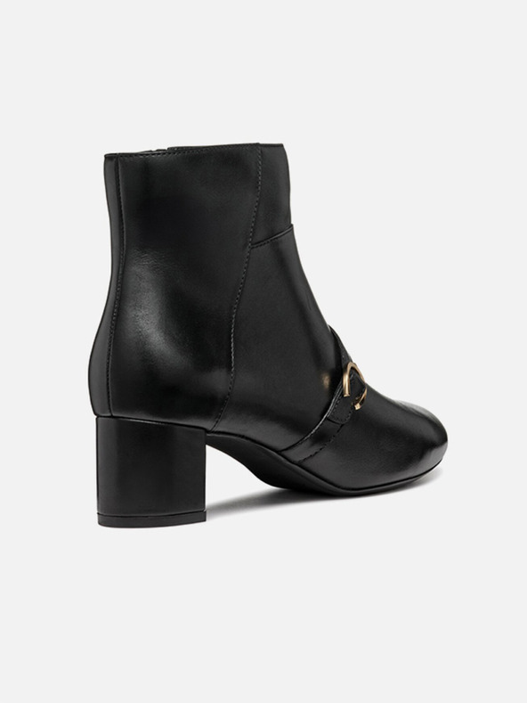 Geox Черни дамски ankle обувки Geox Pheby 50