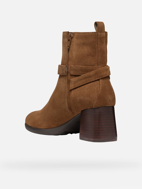 Geox Кафяви дамски ankle обувки Geox Walk Pleasure 55