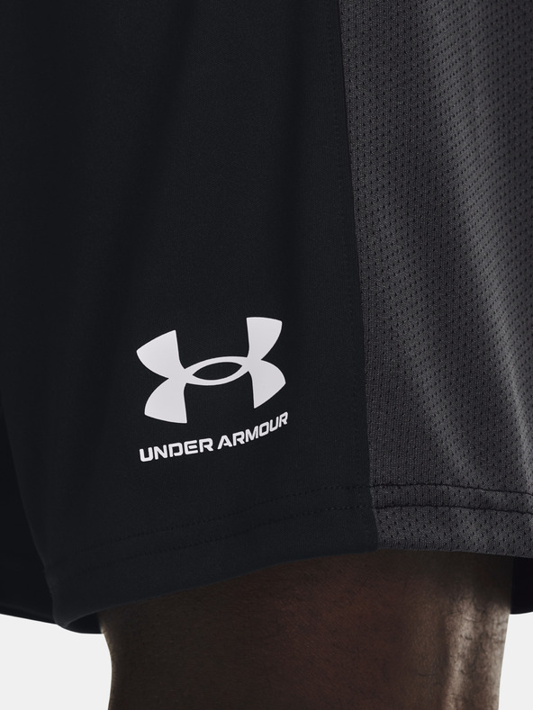 Under Armour Мъжки шорти Under Armour Challenger Knit Short