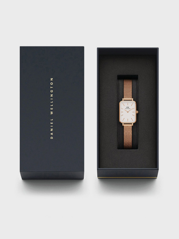 Daniel Wellington Дамски часовник Daniel Wellington Quadro от розово злато