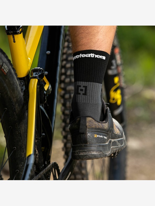 Horsefeathers Cadence Дълги технически функционални чорапи - черни, размер 5 - 7 HORSEFEATHERS