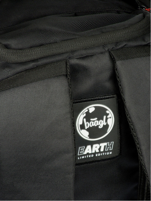 BAAGL  Черна раница Baagl eARTh Batman Red