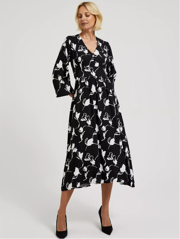 Moodo Дамска рокля с цветя Moodo