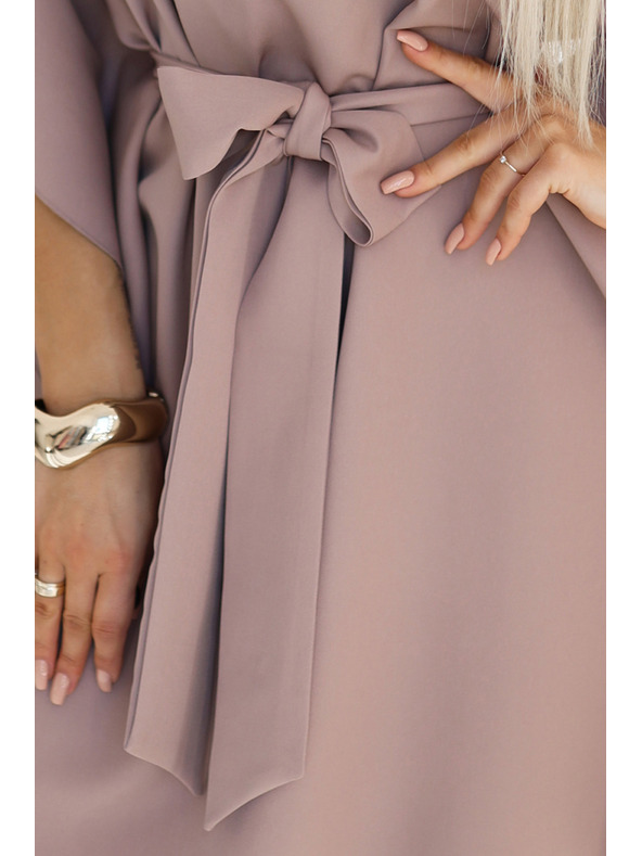 numoco Бежова дамска рокля с пеперуда и връзка на талията Numoco