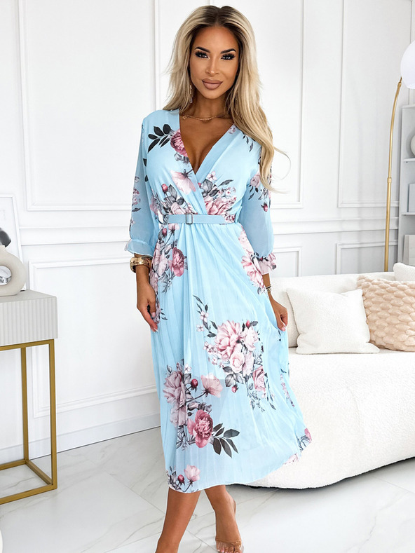 numoco Плисирана миди рокля с деколте и колан - роза на син фон Numoco YUNA