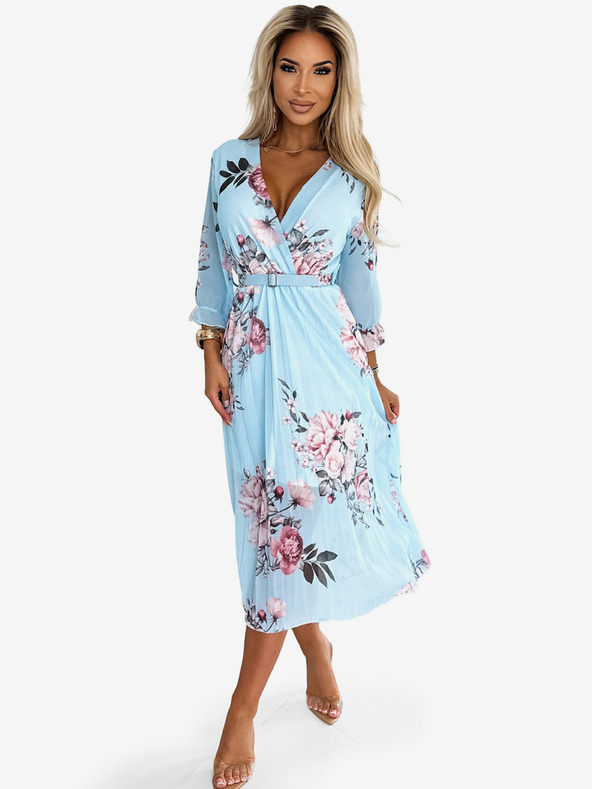 numoco Плисирана миди рокля с деколте и колан - роза на син фон Numoco YUNA