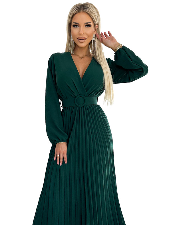numoco VIVIANA Плисирана миди рокля с дълбоко деколте, дълги ръкави и широк колан - зелено Numoco