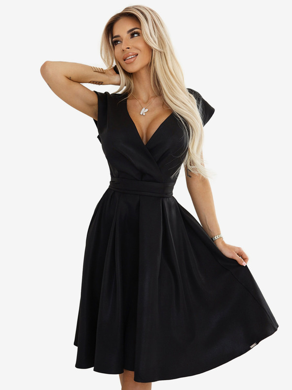 numoco Черна дамска рокля с удължено деколте Numoco