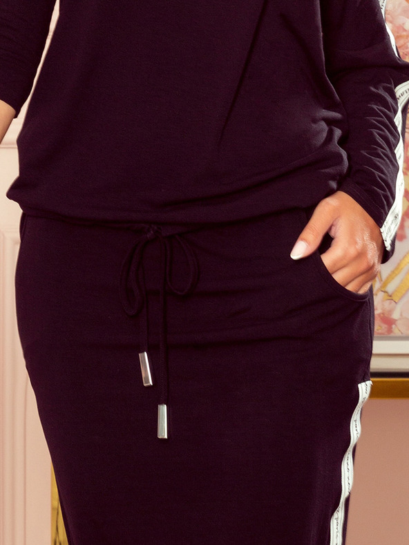 numoco Спортна рокля с джобове - черно + райета Numoco