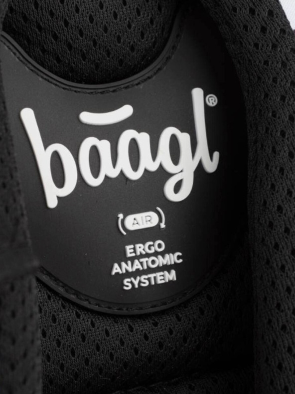 BAAGL  Черна училищна раница Skaate Baagl