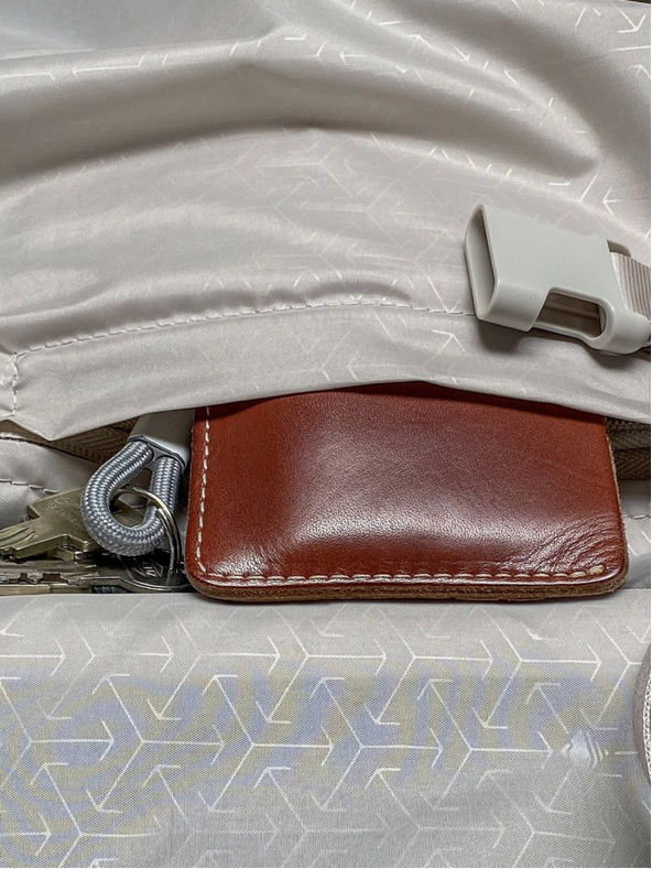 Travelite Черен пътнически калъф Travelite Elvaa 4w M