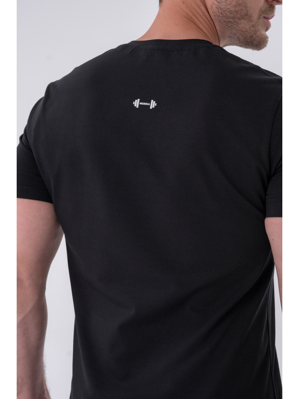 Nebbia Класическа тениска "Reset" 327 Nebbia