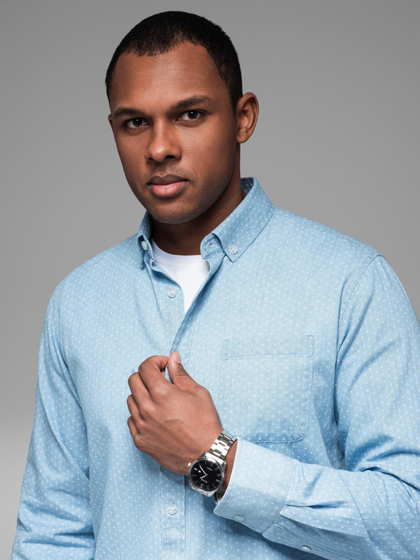 Ombre Clothing Мъжка риза от фин деним с шарки и джобове - светлосиня Ombre Clothing