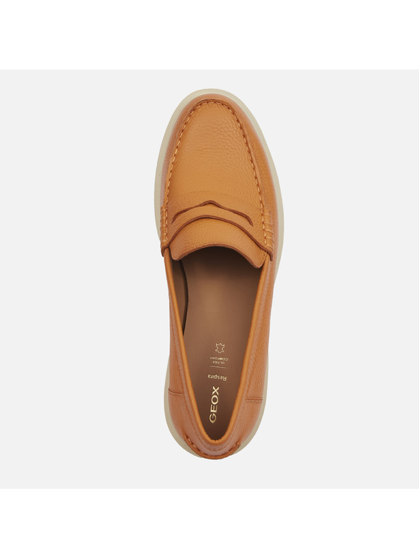 Geox Кафяви дамски мокасини Geox Spherica EC1