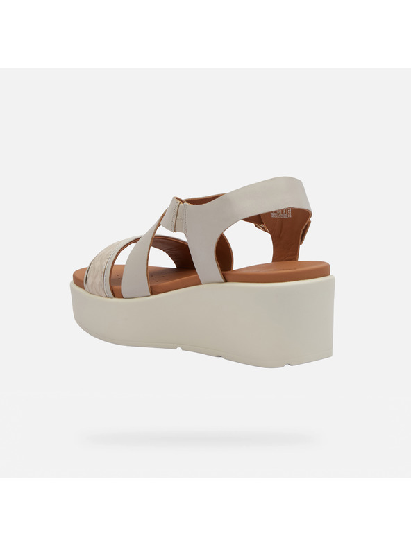 Geox Кремави дамски сандали Geox Xand 2.2S