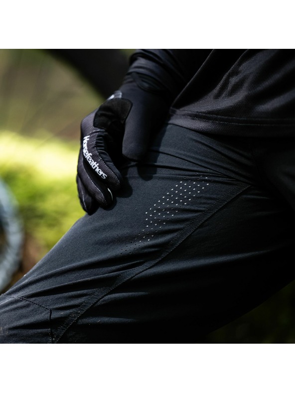 Horsefeathers Панталон за велосипед Stoker - черен HORSEFEATHERS