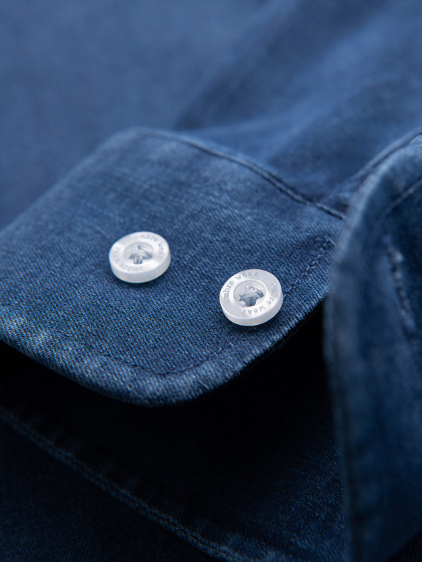 Ombre Clothing Мъжка дънкова риза с лиоцел и бродерия на гърдите Ombre Clothing