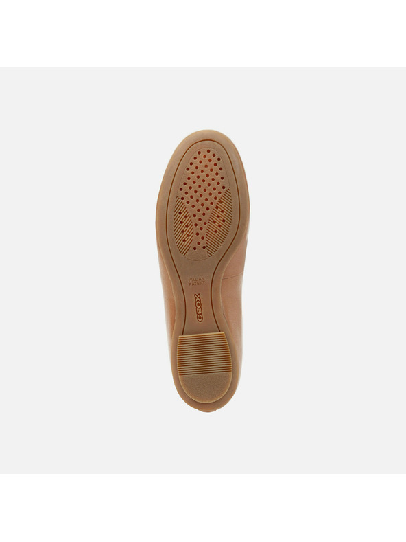 Geox Кафяви дамски балеринки Geox Palmaria