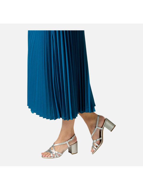 Geox Сребристи дамски сандали Geox Virnilisa 65 S