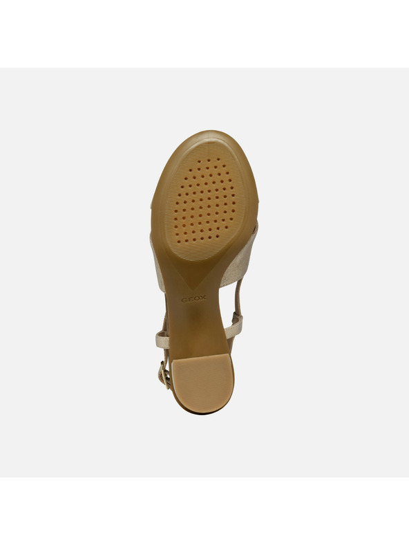 Geox Златисти дамски сандали Geox Aurely 50