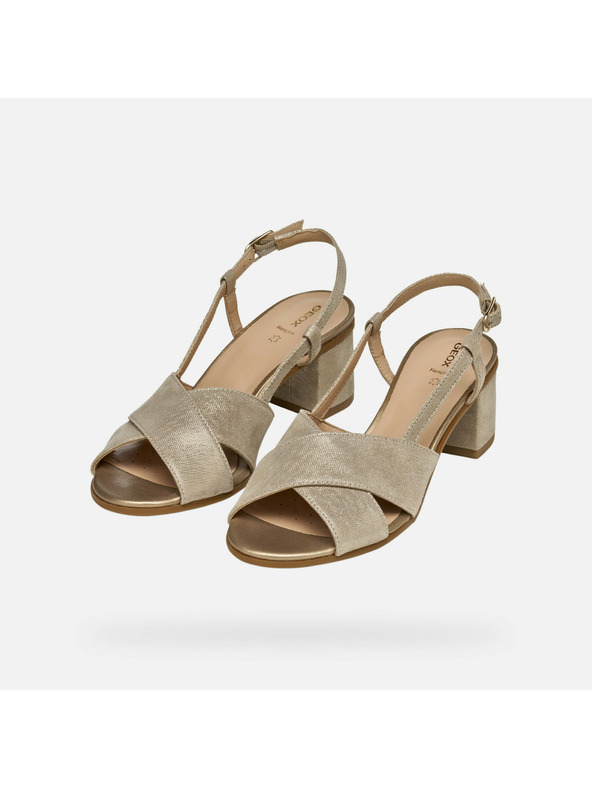 Geox Златисти дамски сандали Geox Aurely 50