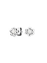 Rosefield Rosefield обеци в сребрист цвят Daisy Flower Studs JEDFS-J671