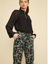 ZOOT.lab Черни дамски панталони на цветя ZOOT.lab Rosalyn