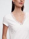 GAP Тениска с дантела GAP