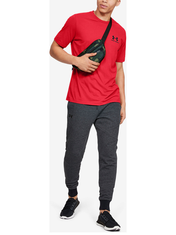 Under Armour Sportstyle LC Тениска