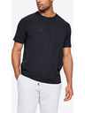 Under Armour T-shirt
