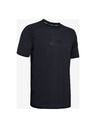Under Armour T-shirt