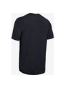 Under Armour T-shirt