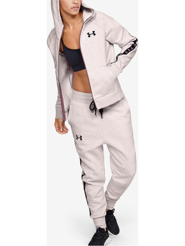 Under Armour Wordmark Суитшърт